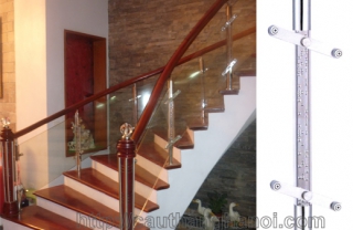 Cầu thang inox kính trụ tròn 