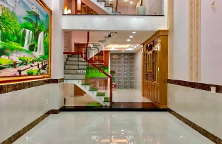 Cầu thang kính tay vịn gỗ MD0004
