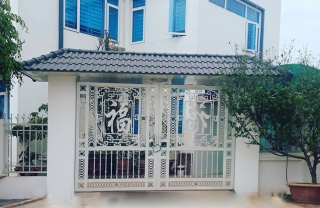 Cổng cửa sắt CNC CCC01