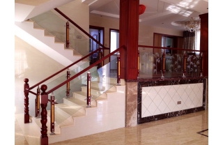 Cầu thang nhôm kính MD001