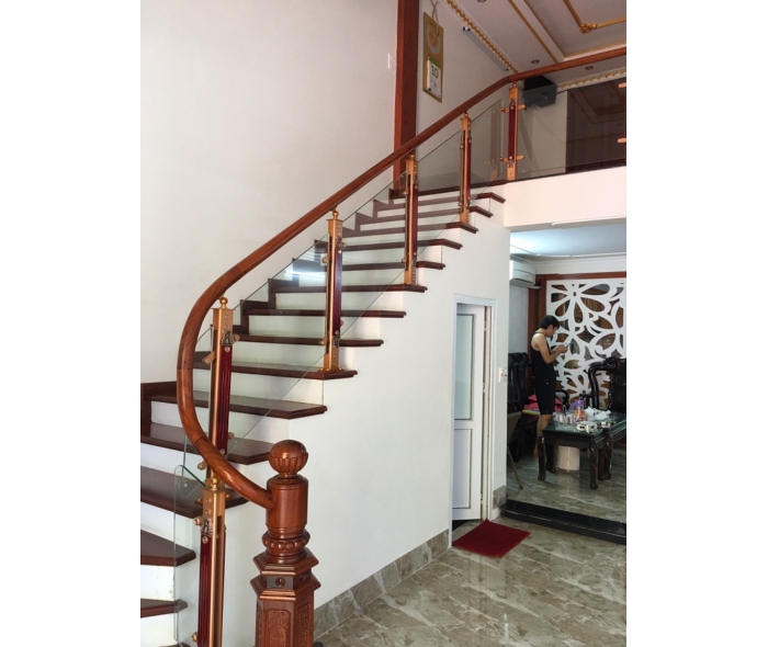 Cầu thang nhôm kính MD002