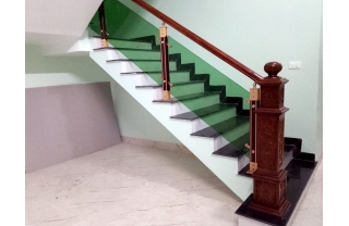 Cầu thang nhôm kính Xanh XMD2002