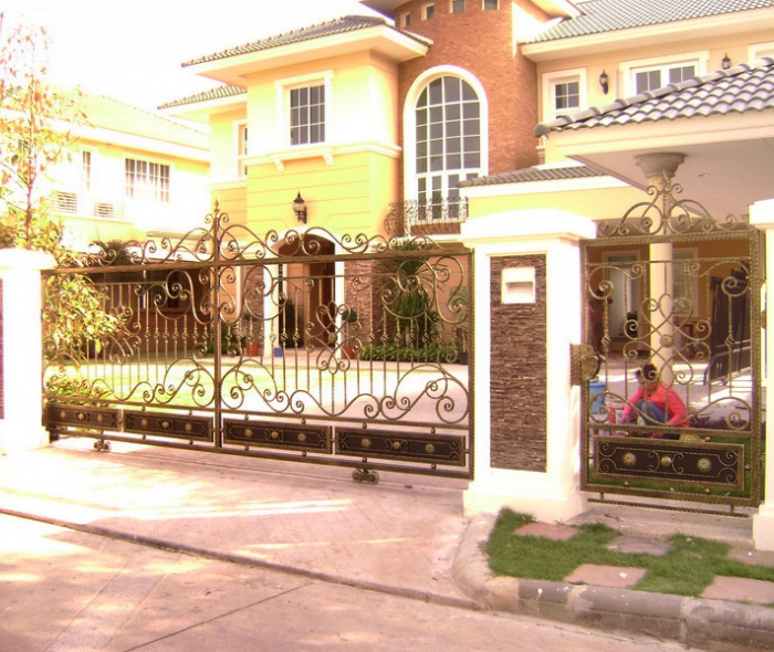Cổng cửa sắt nghệ thuật  MDC510