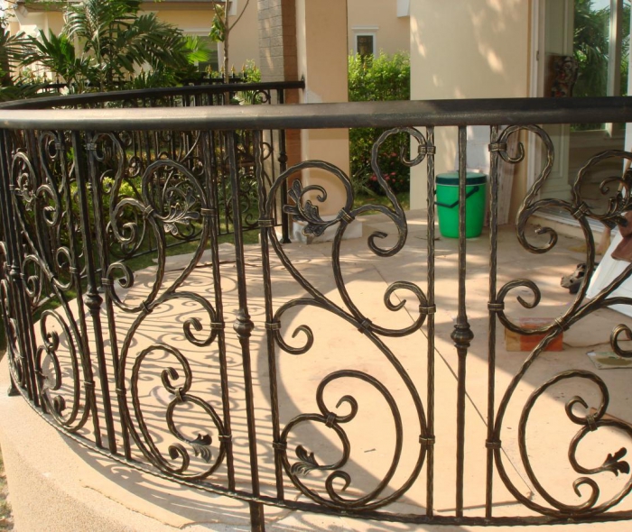 Lan can ban công sắt nghệ thuật Bắc Ninh MDBN1