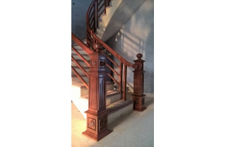 Cầu thang gỗ hương nam phi MDGH4